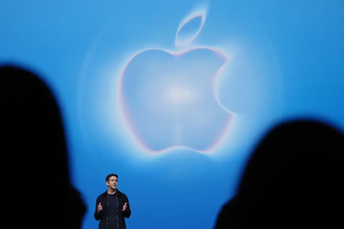 Преструктуриране в Apple: Джон Тернус оглави екипа за дизайн и го обедини с инженерния отдел